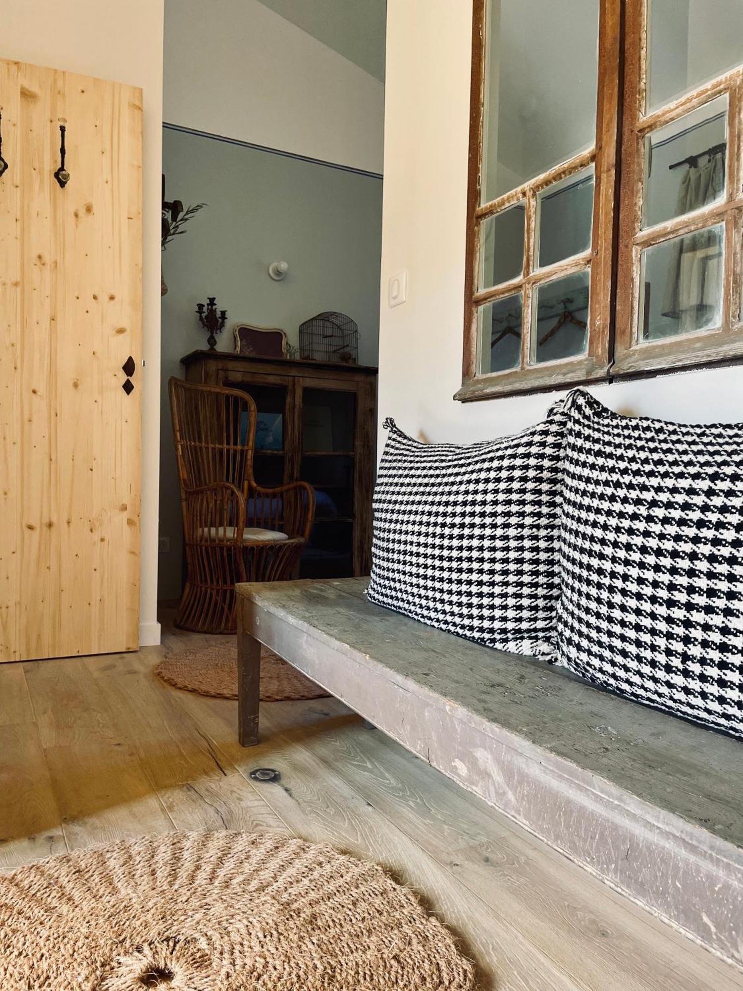 Les Appartements Du Saint Thiers, La Provence Dans Un Coin De La Drome Et L'Esprit D'Une Maison D'Hotes A Saou Εξωτερικό φωτογραφία