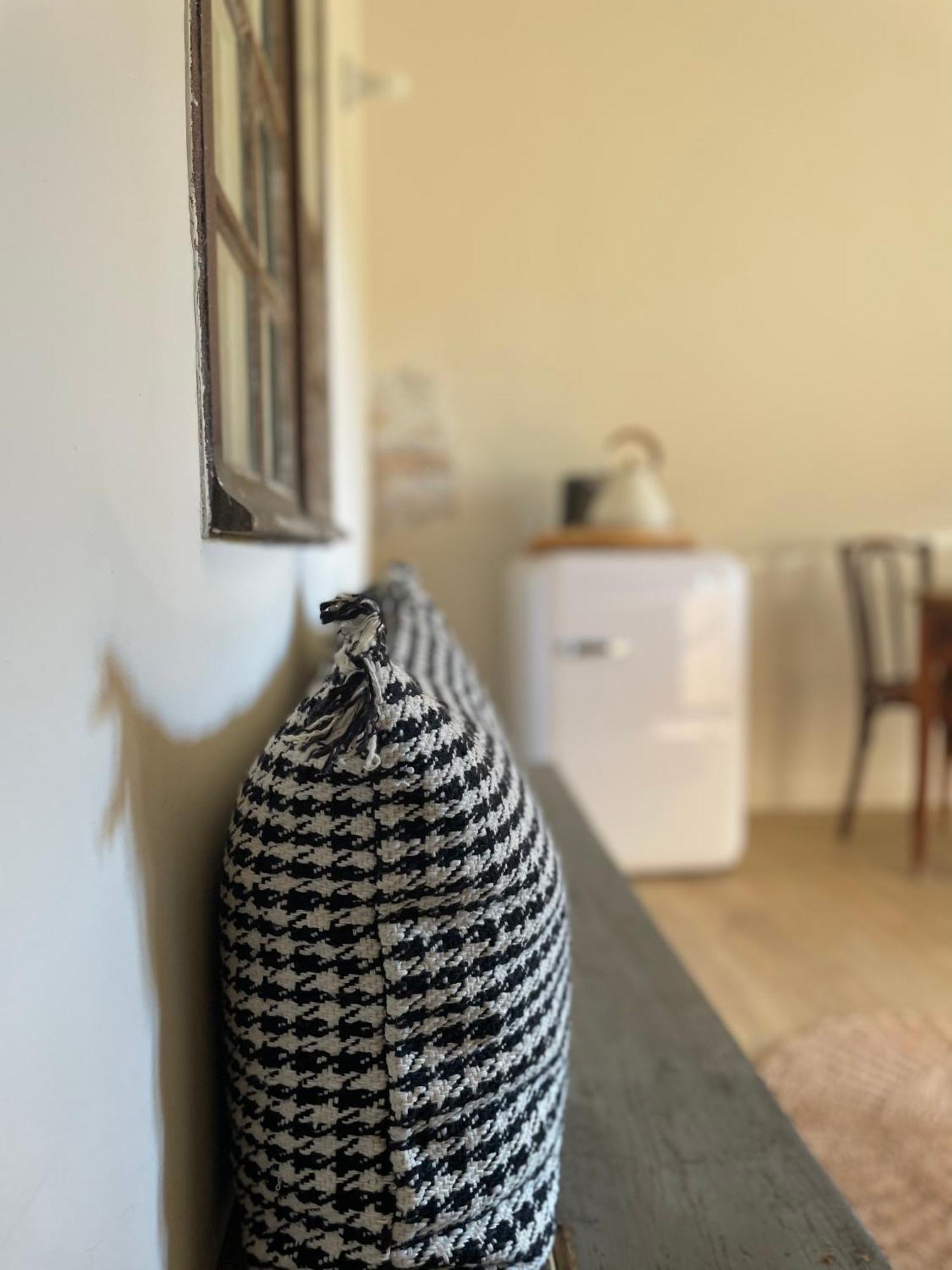 Les Appartements Du Saint Thiers, La Provence Dans Un Coin De La Drome Et L'Esprit D'Une Maison D'Hotes A Saou Εξωτερικό φωτογραφία